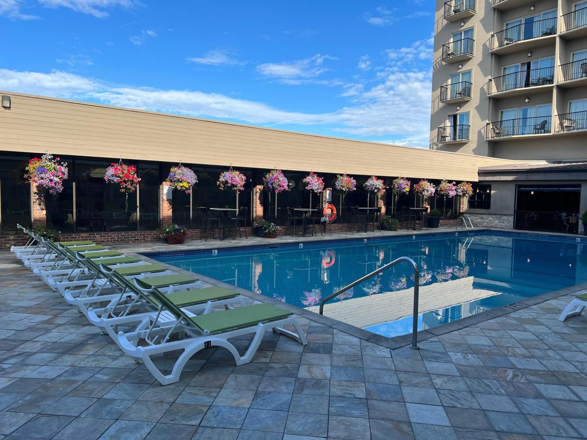 Coast Capri Hotel Kelowna Esterno foto